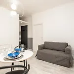 35 Via Torino, Terre Marine