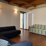 La Contessa