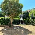 Wh - Trilocale Con Giardino E Posto Auto