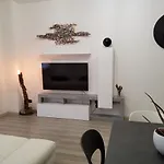 Cali House