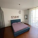 Appartamento Zona Centro Savona Con Due Camere