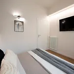 224 - Ma & Ma Luxury Apartment, 500Metri Da Mare E Spiaggia, Vicino Alla Baia Del Silenzio - Parcheggio Gratis Privato Incluso