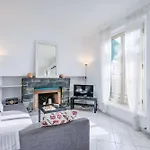Sanremo Penthouse Market 700M From Sea - Happy Rentals