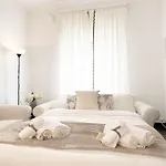 Suite In Nervi Porticciolo - Stazione10' - Wifi