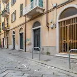 Castello San Giorgio & Railway Station Lovely Flat