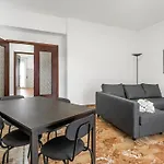 Binario 7 E Tre Quarti Holiday Apartment