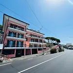 Suite Luxury La Brezza 3 - Sanremo Fronte Mare