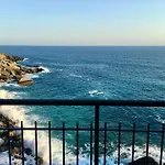 Carattino 12 Idyllic Seafront Retreat