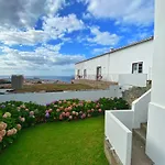 Casa Do Pisao - Cosy And Modern Two-Bedroom Townhouse