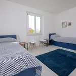220B - Casa Giulia, 3 Camere Da Letto, 10 Minuti Dal Mare A Piedi