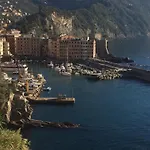 Luce Azzurra Camogli
