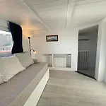 Comodissimo Gaslini E Mare
