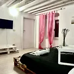 Genova Centro Affittacamere- Bagno In Comune