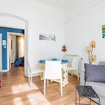 The Blue House, Terre Marine