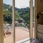 Macaia Apartment With Ac
