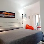 Mansardato 20 Mt Dal Mare Albissola Marina