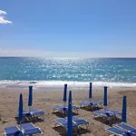 Sweet Sea View
