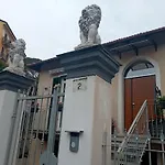 La Maison Du Lion