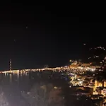Una Terrazza Su Santa