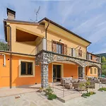 267 - Casa Paradise B1, Nel Verde Di Casarza A 15 Minuti D'Auto Dal Mare - Parcheggio Privato Incluso