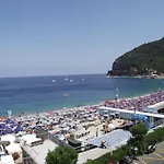 Hotel Monique