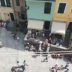 La Casa Di Mina