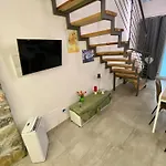 Loft Nineteen Apartment
