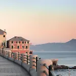Amazing Apartment In Camogli With Kitchen