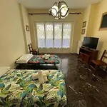 Wh - Angel Home - Spazioso Appartamento - 5 Minuti A Piedi Dal Centro - Wifi