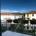 230 - Casa Di Ginny A Sestri Levante, 500 Metri Dal Mare E Spiaggia - Parcheggio Gratis Incluso New!