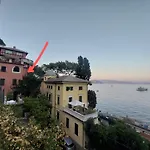 Portofino Seaview Apartment, 50 Meters From The Beach, Free Parking, Air Conditioning