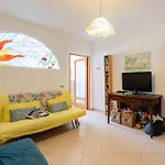 Kimera Del Parasio - Happy Rentals