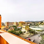 Appartamento Marino A Due Passi Dalla Spiaggia