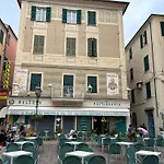 La Scala Within A Stunning 13Th Century Setting