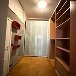 Apartment In Luxury District