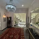 Appartamento In Villa Flore
