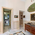 Luxury Apartment In Villa Cava - Happy Rentals