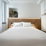Allegra Suites