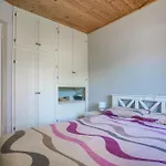 Awesome Apartment In Carro With Wifi