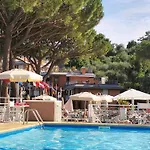 Residence Portofino Est Cod L07441