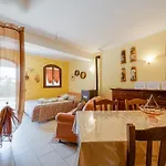 La Taverna Tra Gli Ulivi