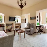 Villa Villa Ludovica By Interhome