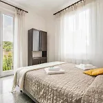 Into The Green! Da Passano Apartment