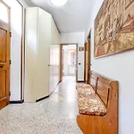 2 Bedroom Awesome Home In Ne