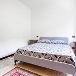 2 Bedroom Awesome Home In Ne