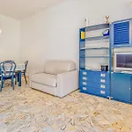 Gorgeous Apartment In Camogli With Wifi