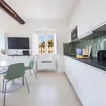 Casaviva - Elegant Seaview Studio In Camogli