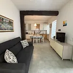 Casa Adriana