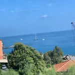 Chez La Cave
