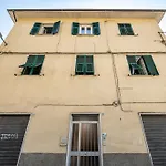 Alice'S House